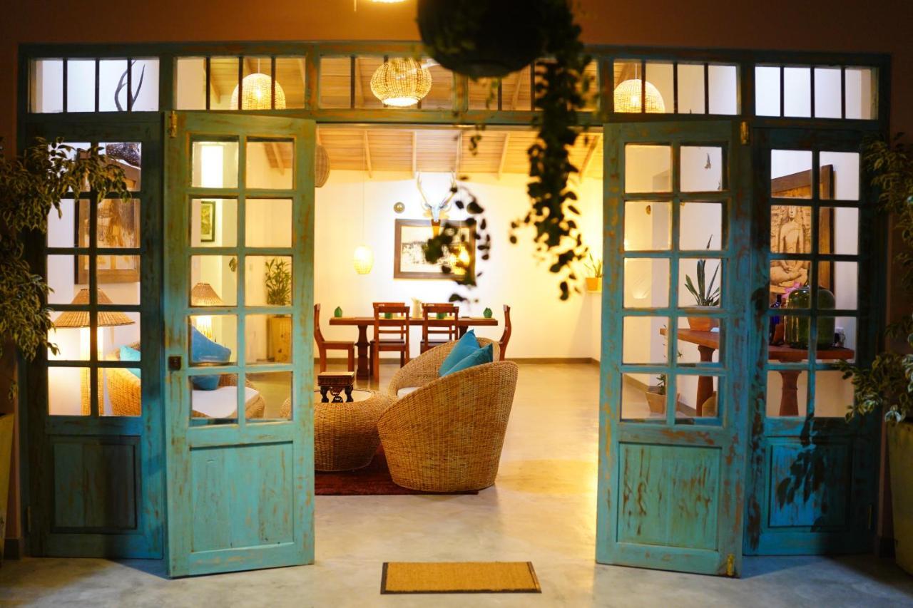 Ronaya Surf Waves Vila Dikwella Exterior foto